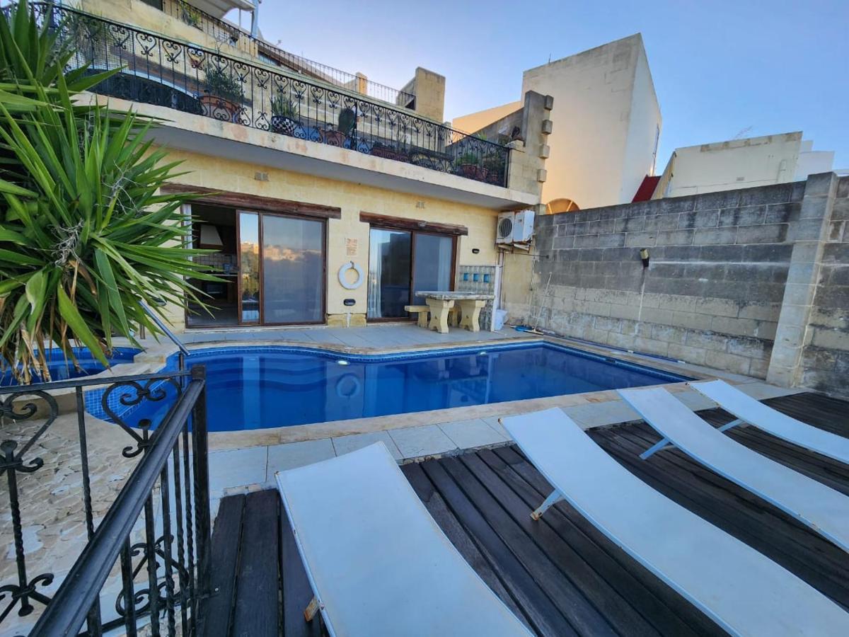 Tranquil Escape In Gozo Shared Pool & Morning Meal Bed and Breakfast Ghajn il-Kbira  Exterior foto